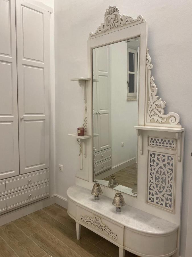 Halki Sea Breeze - A Waterfront Villa Luaran gambar